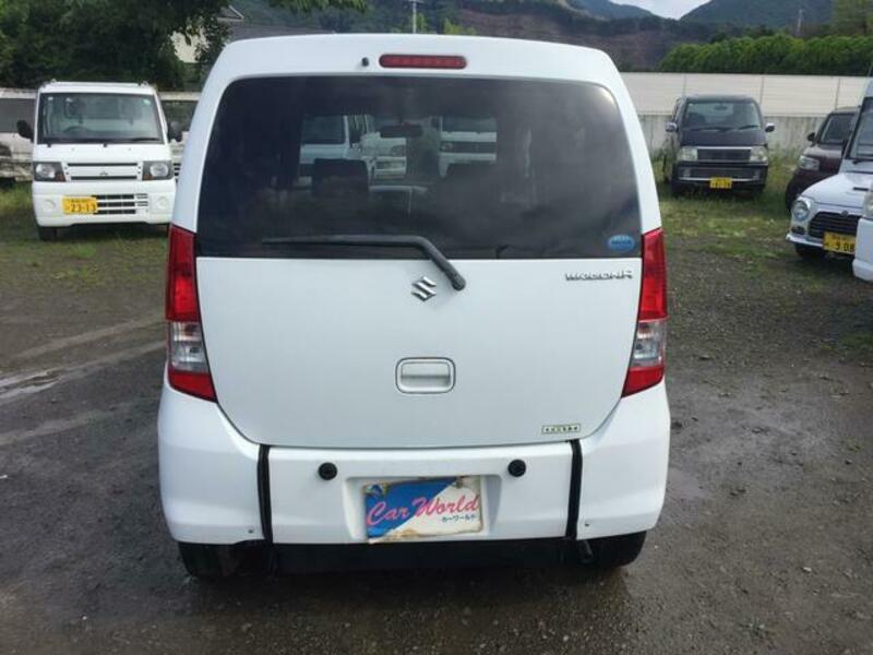 WAGON R