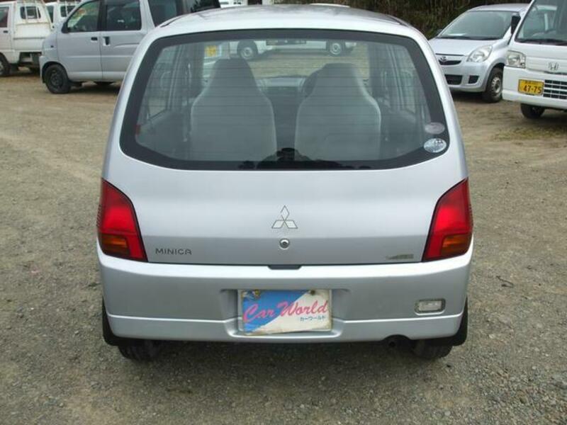 MINICA