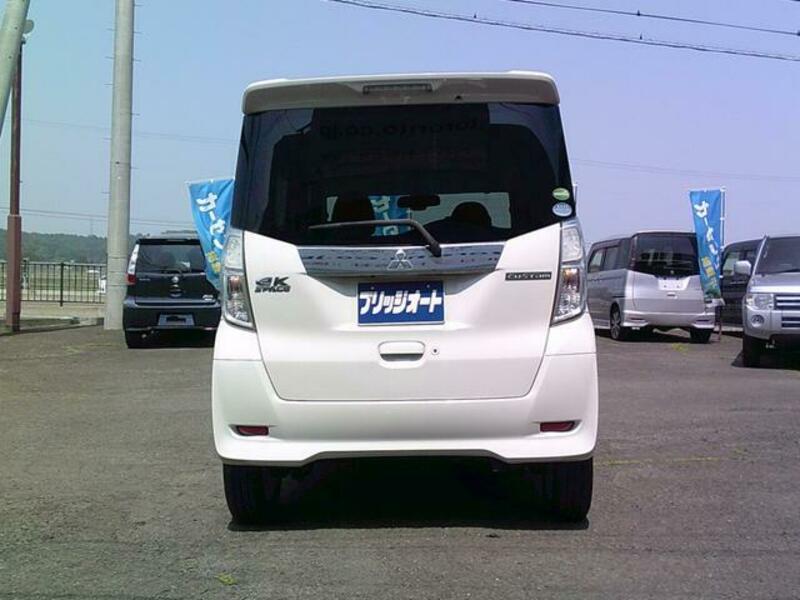 EK SPACE CUSTOM