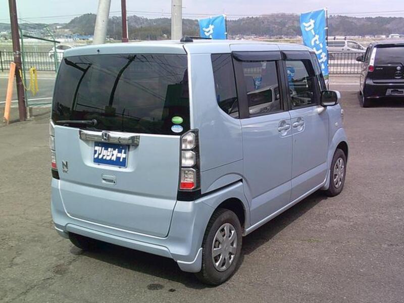 N BOX