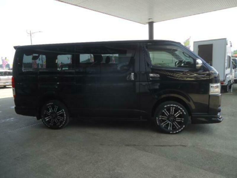HIACE VAN