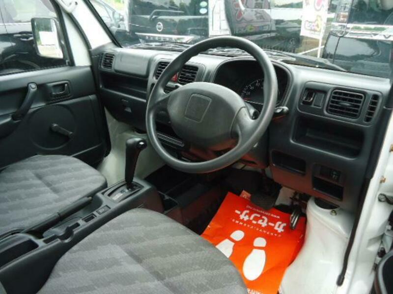 CARRY TRUCK