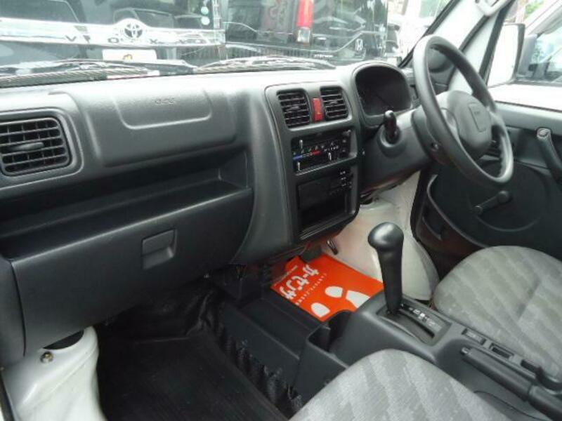 CARRY TRUCK