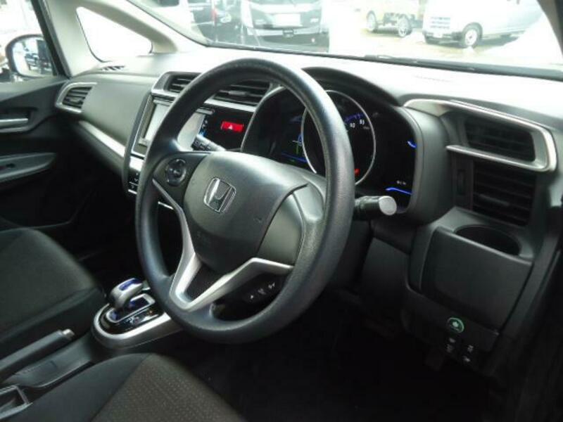 FIT HYBRID
