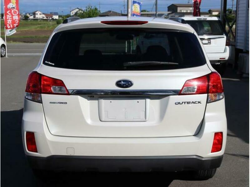 LEGACY OUTBACK