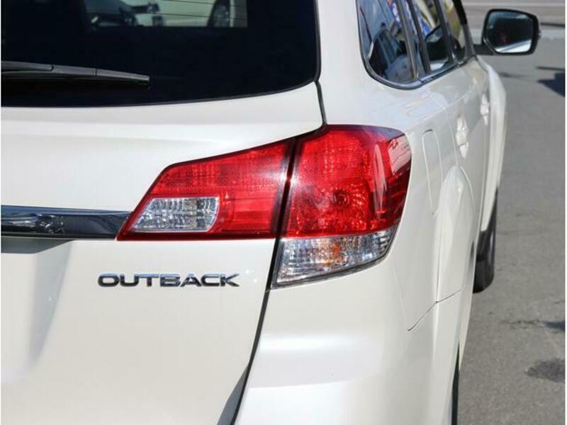 LEGACY OUTBACK
