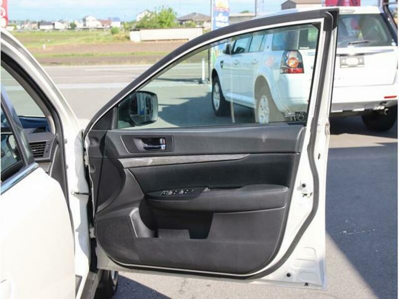 LEGACY OUTBACK