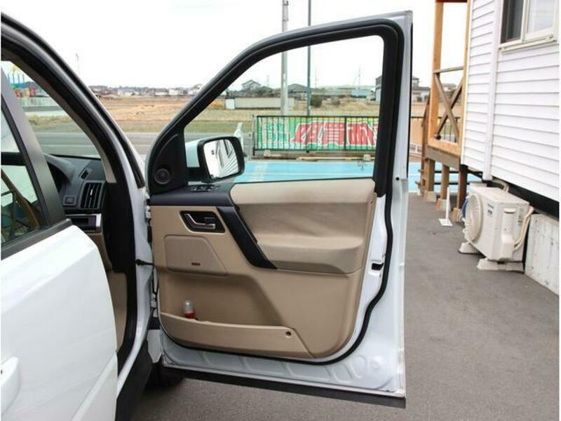 FREELANDER 2