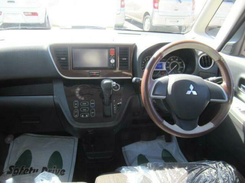 EK SPACE CUSTOM