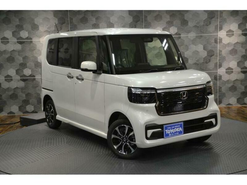 HONDA N BOX CUSTOM
