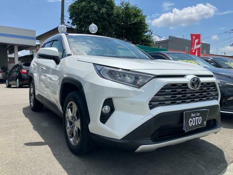 RAV4