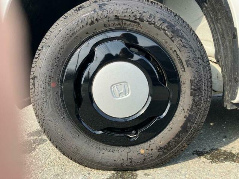 N-VAN