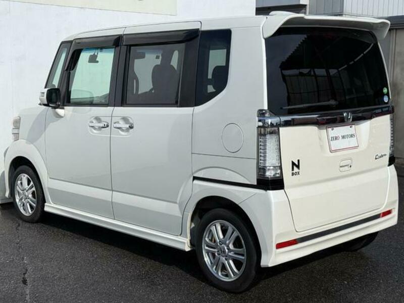 N BOX CUSTOM