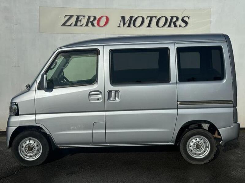 MINICAB VAN