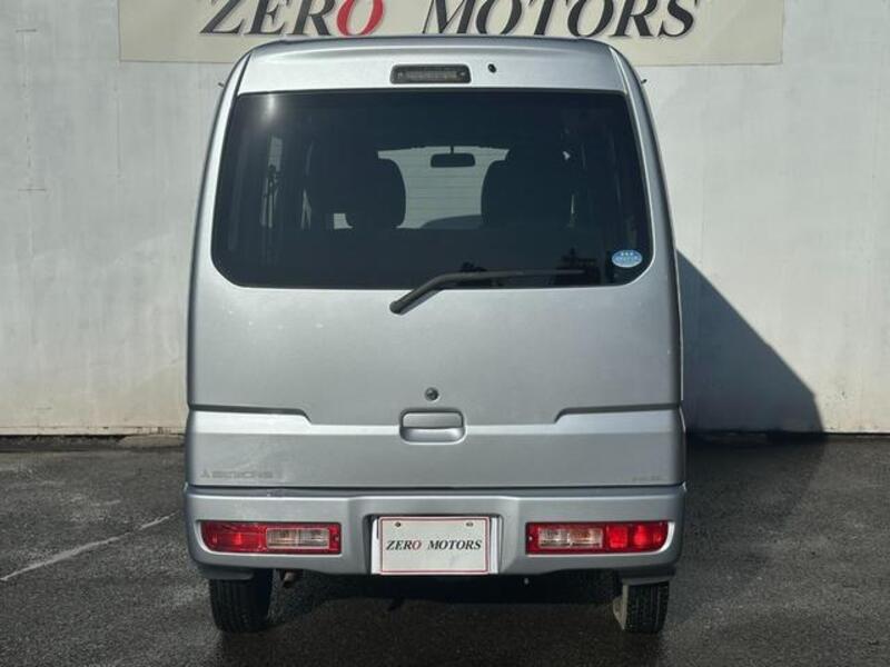 MINICAB VAN