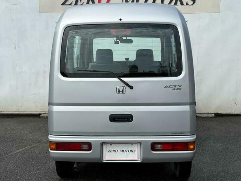 ACTY VAN