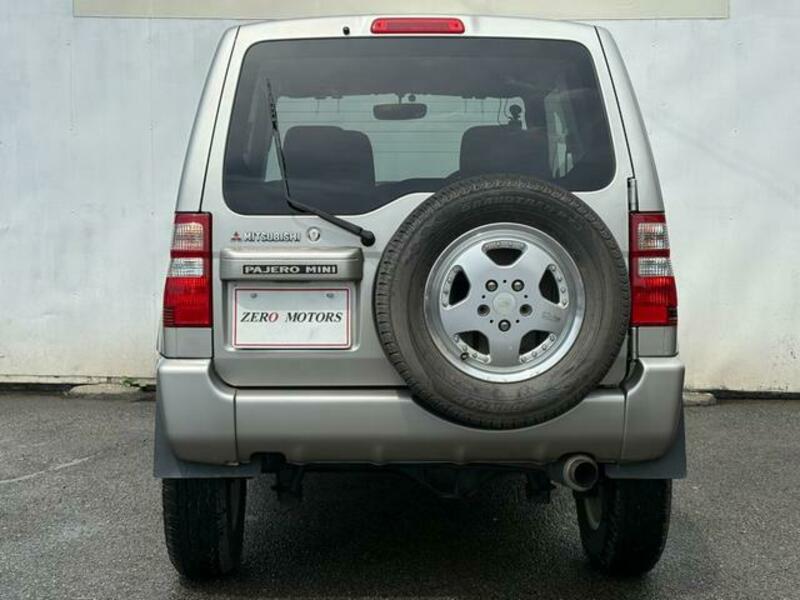 PAJERO MINI