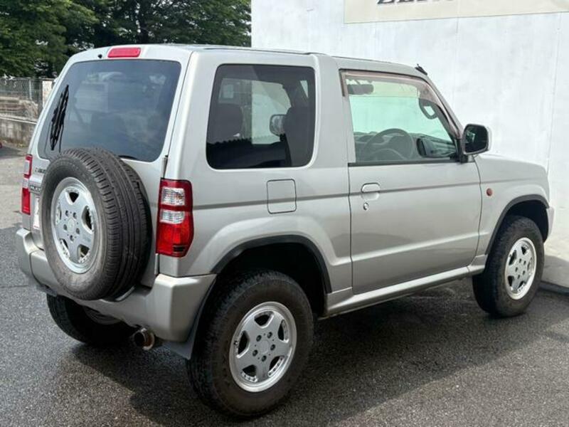 PAJERO MINI