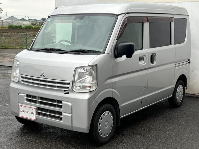 MINICAB VAN