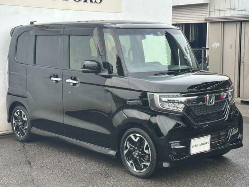 N BOX CUSTOM