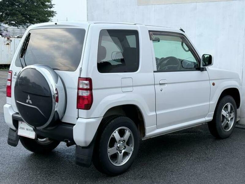 PAJERO MINI