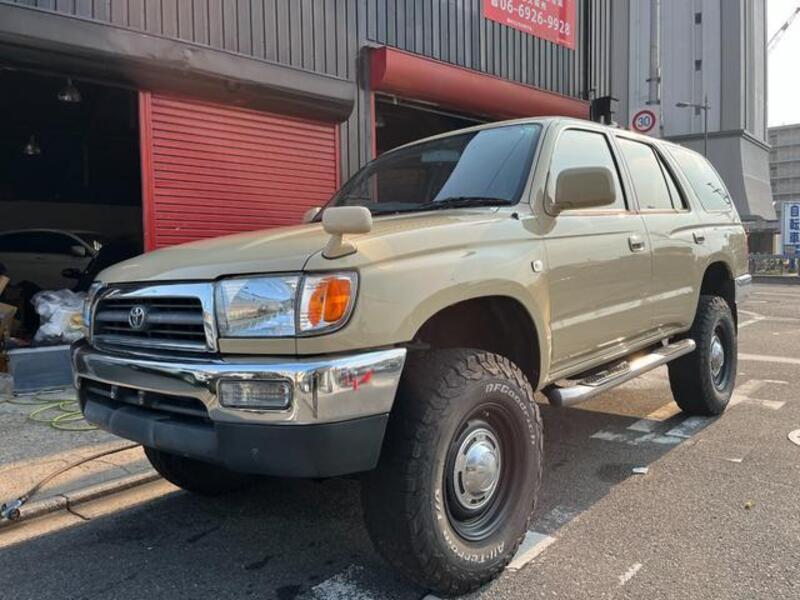 HILUX SURF