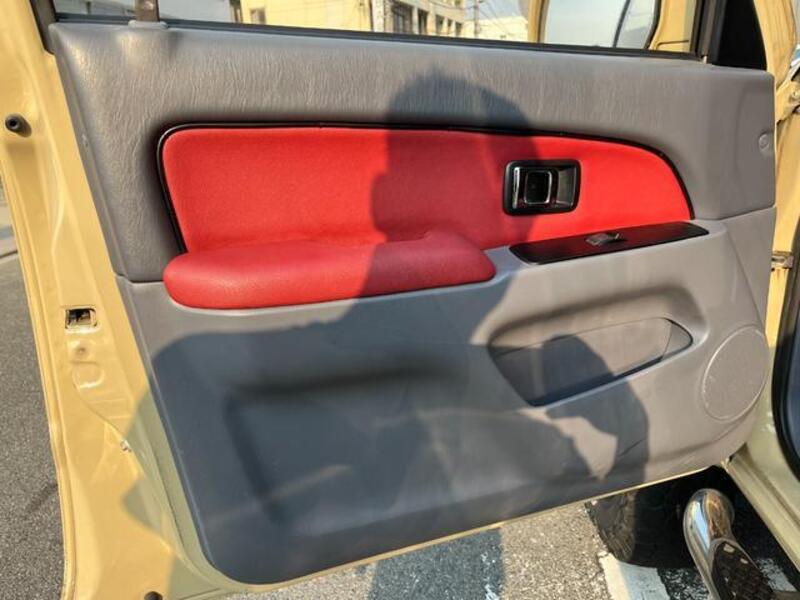 HILUX SURF