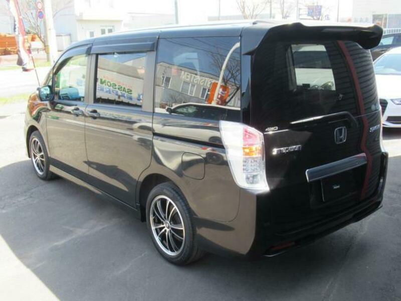 STEPWAGON SPADA