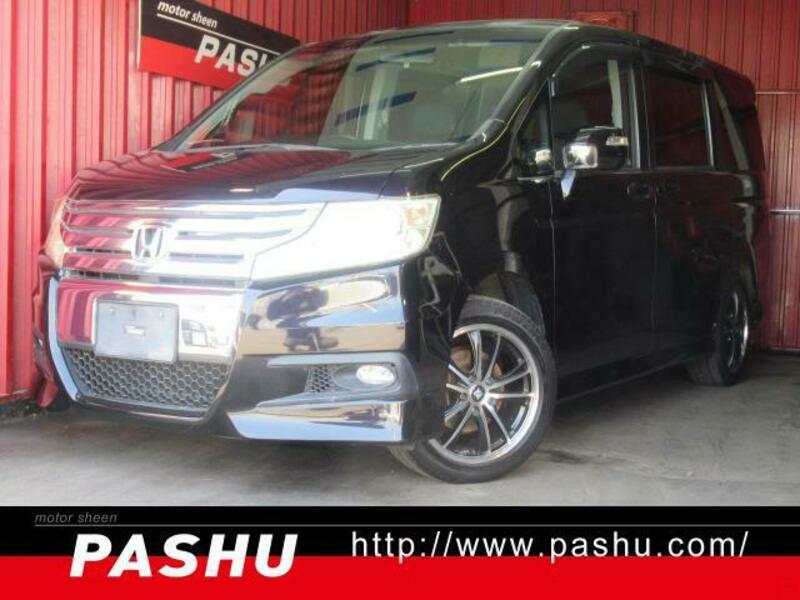 HONDA STEPWAGON SPADA