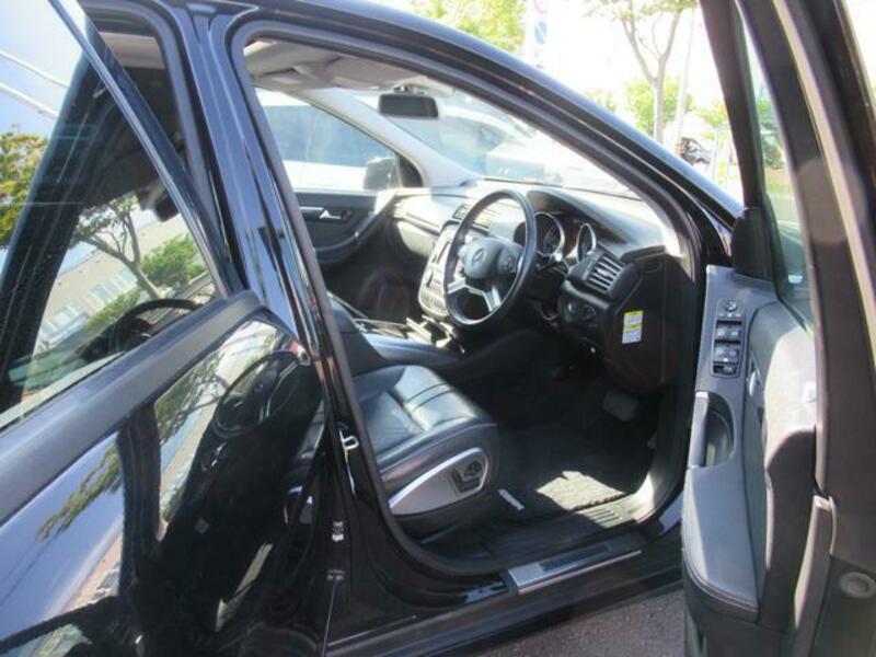 R CLASS