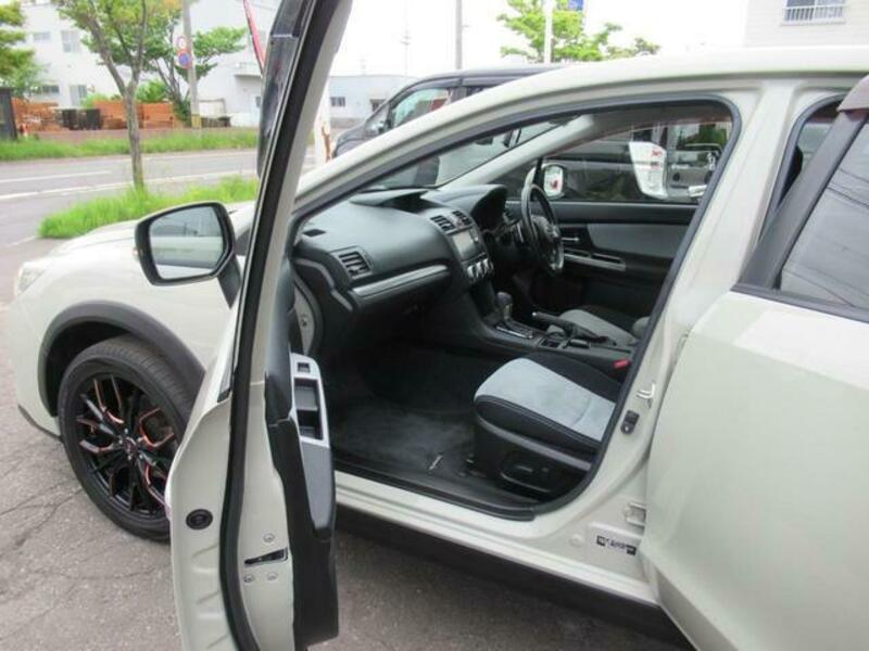 XV HYBRID