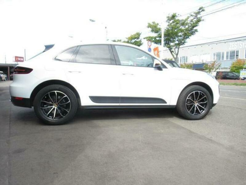 MACAN