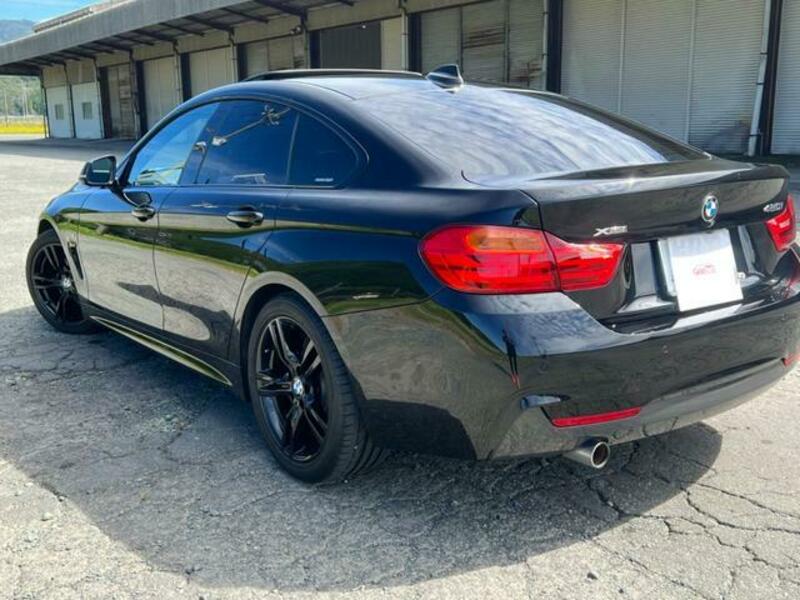 4 SERIES