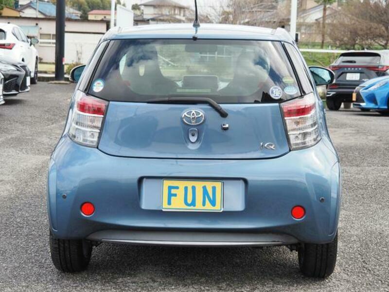 IQ