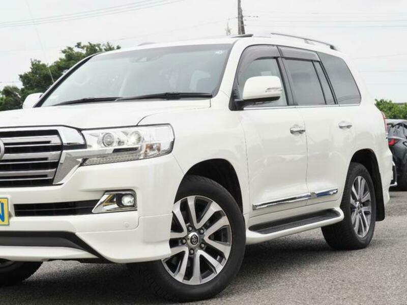 LAND CRUISER