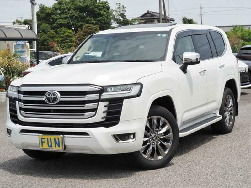 LAND CRUISER