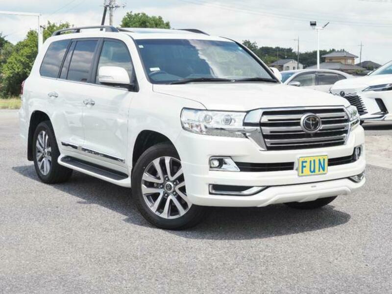 LAND CRUISER