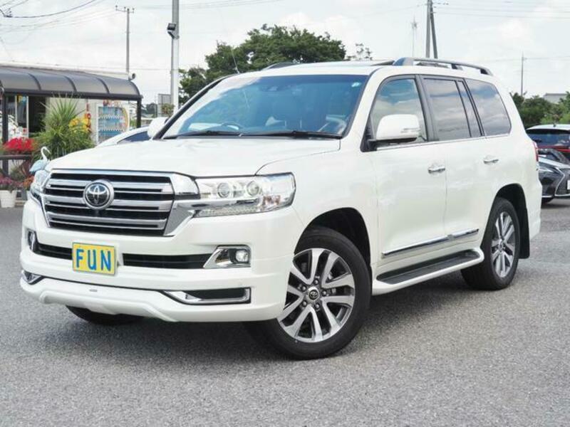 LAND CRUISER