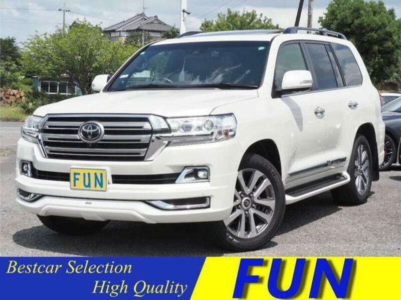TOYOTA LAND CRUISER
