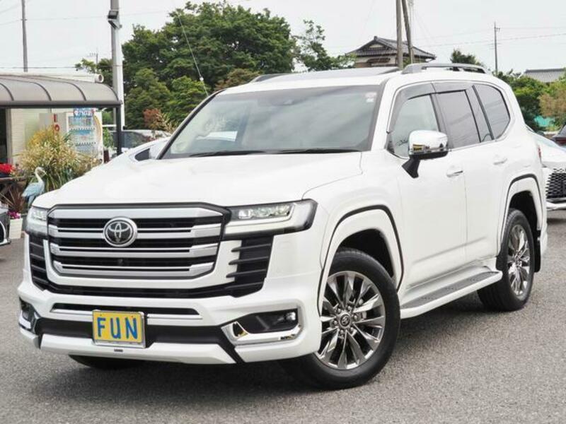 LAND CRUISER