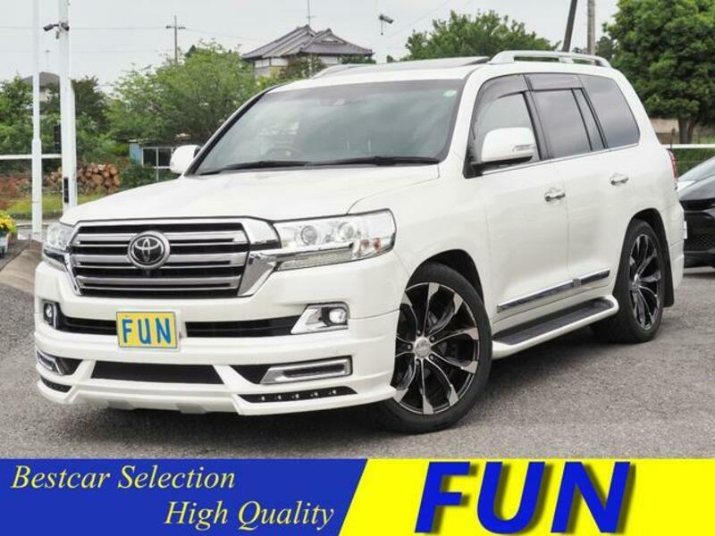 TOYOTA LAND CRUISER