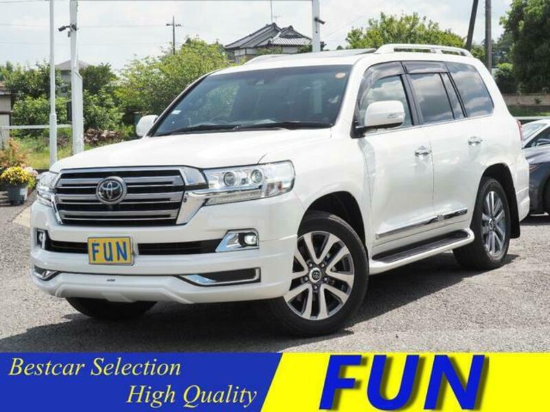 TOYOTA LAND CRUISER