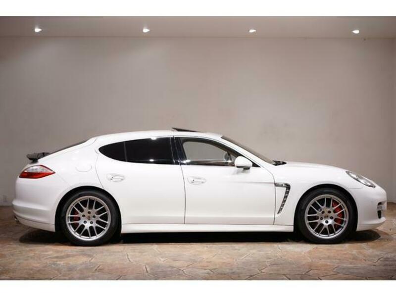 PANAMERA