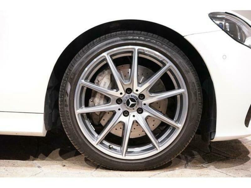 E-CLASS