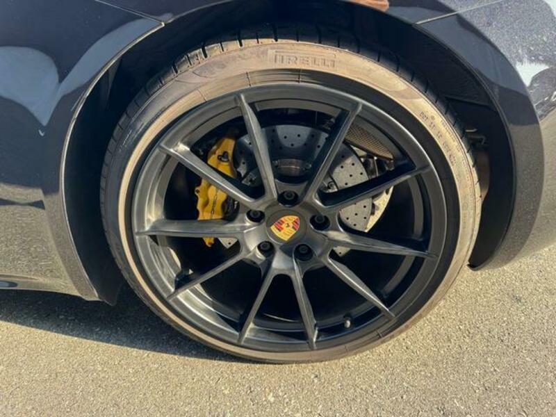 718 CAYMAN