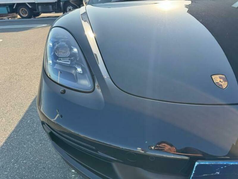 718 CAYMAN