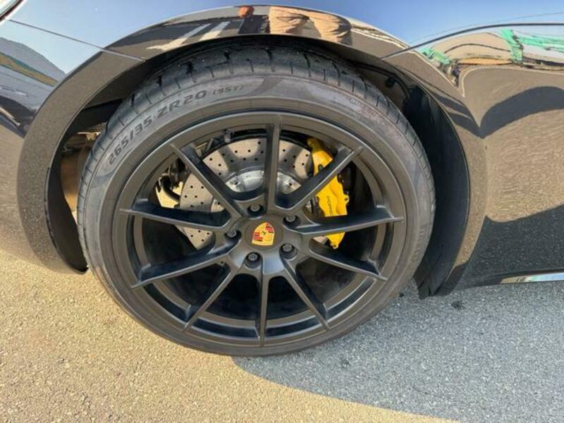 718 CAYMAN