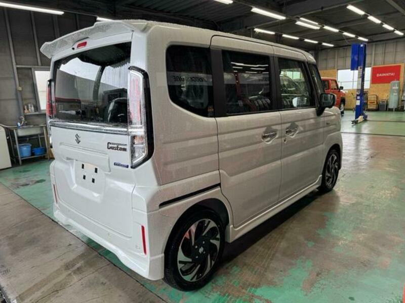 SPACIA CUSTOM
