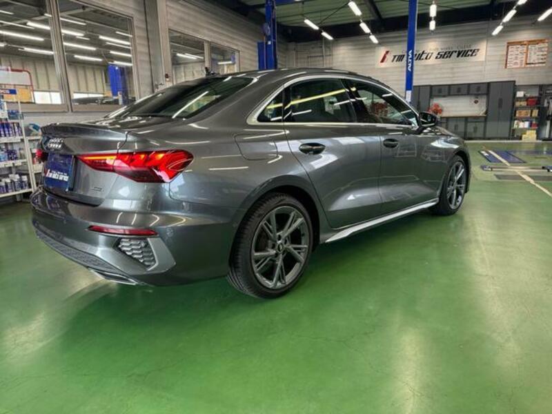 A3 SEDAN