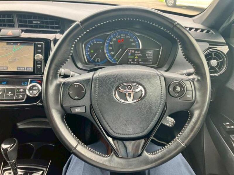 COROLLA FIELDER